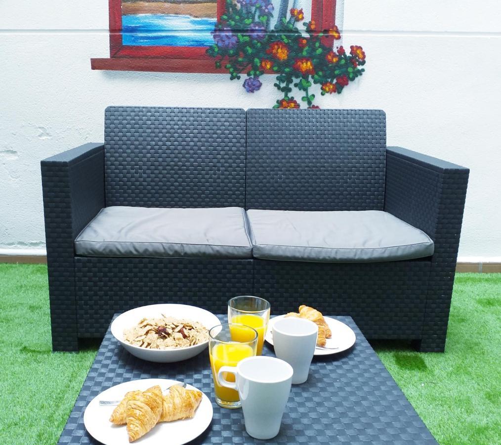 DL Patio Málaga - PicassoCityCentreApartments managed property Esterno foto