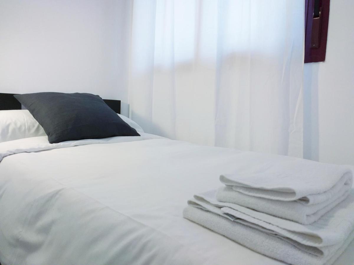 DL Patio Málaga - PicassoCityCentreApartments managed property Esterno foto